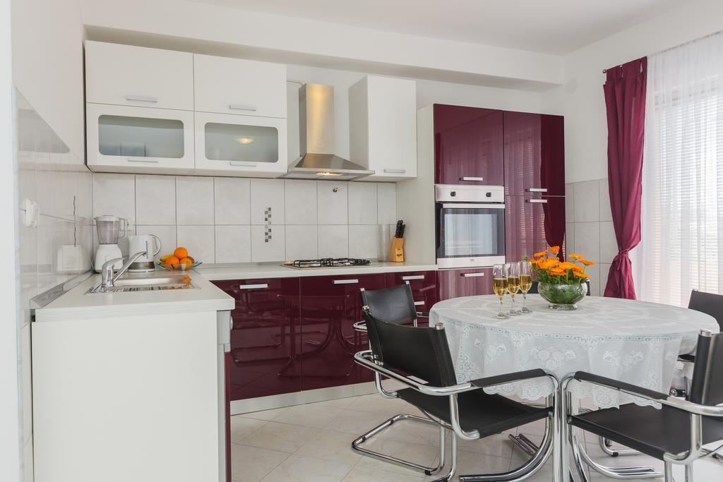 Apartment Anna Kaštela Buitenkant foto