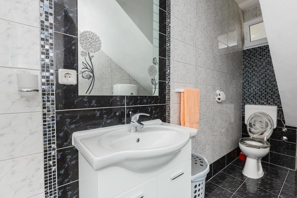 Apartment Anna Kaštela Buitenkant foto